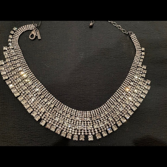 Necklace. - Picture 2 of 3